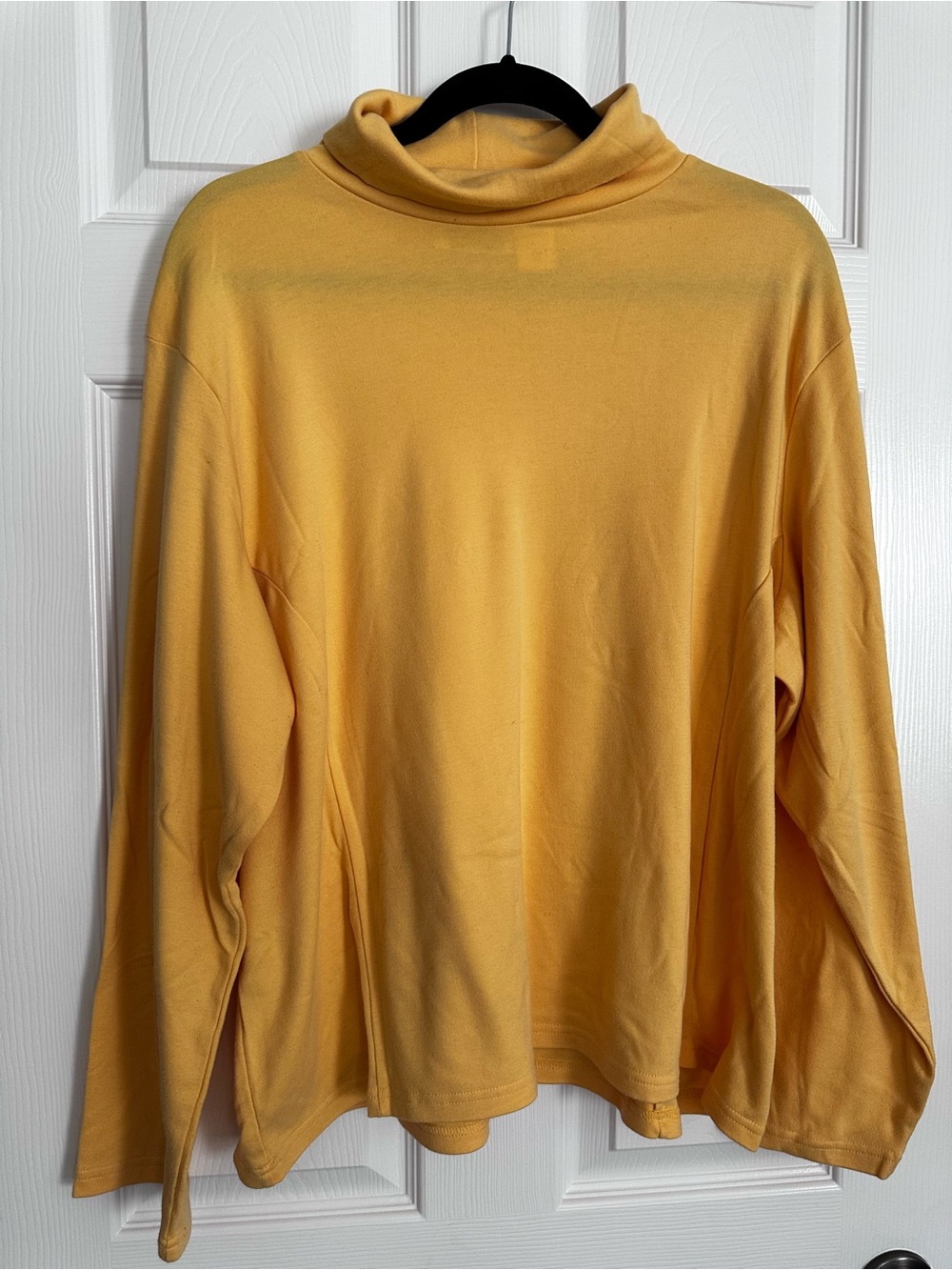 Country Store Mustard-Yellow Crewneck Tee
